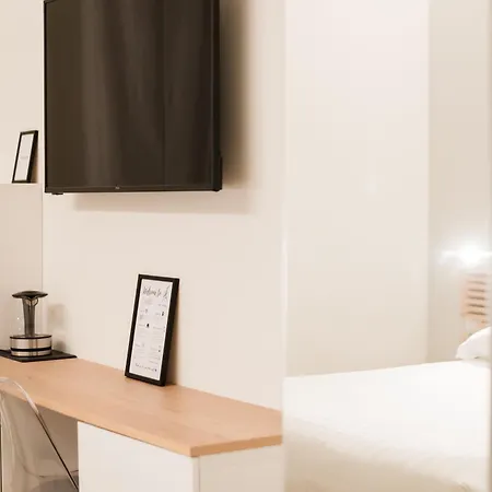 Apartment Dieci By Comorooms